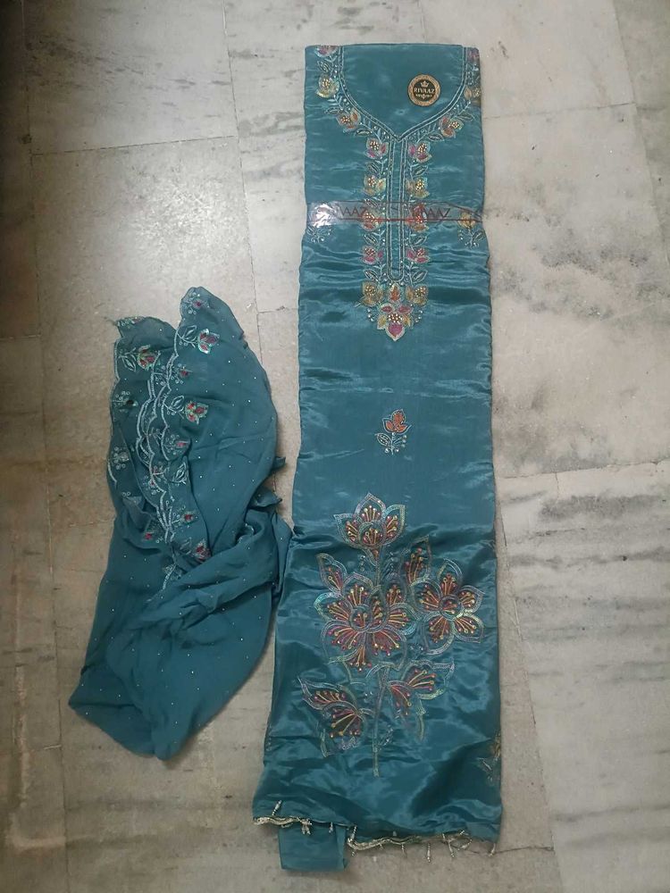 Beautiful Teal Embroidered Kurta Set