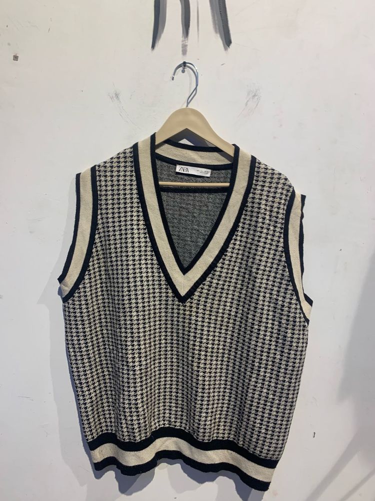 Zara Houndstooth Knit Vest