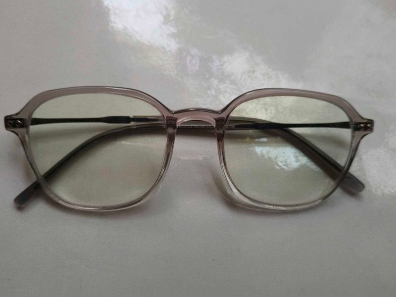 Stylish Translucent Eyeglasses