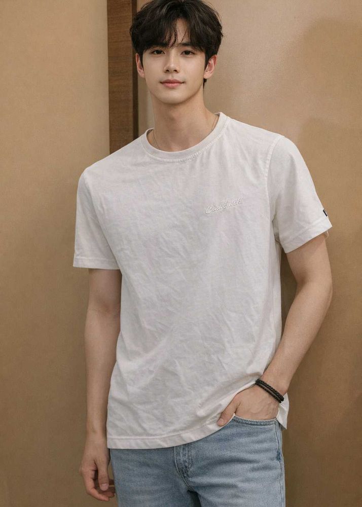 Men's White Crew Neck T-Shirt
