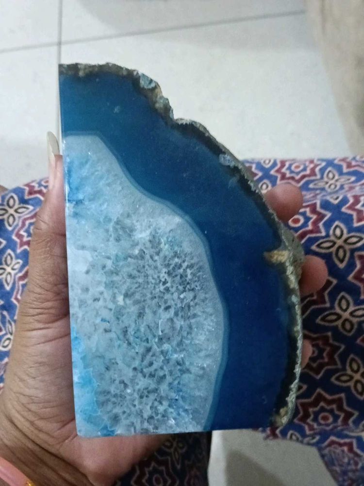 900 gram Blue Agate Geode Bookend
