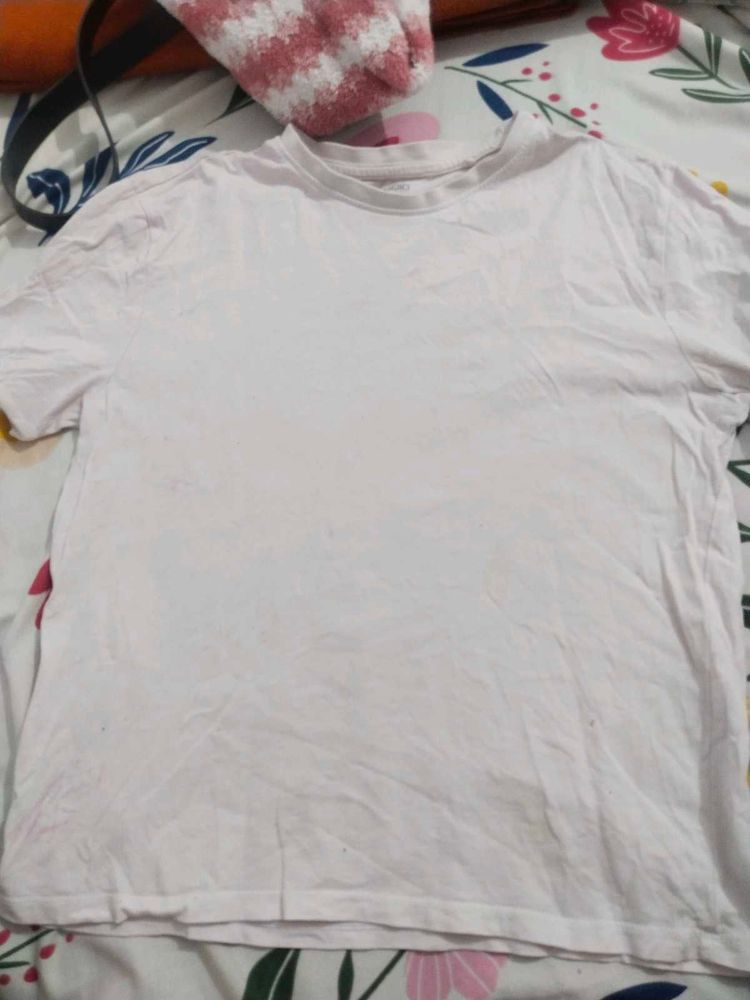 Comfortable White T-Shirt