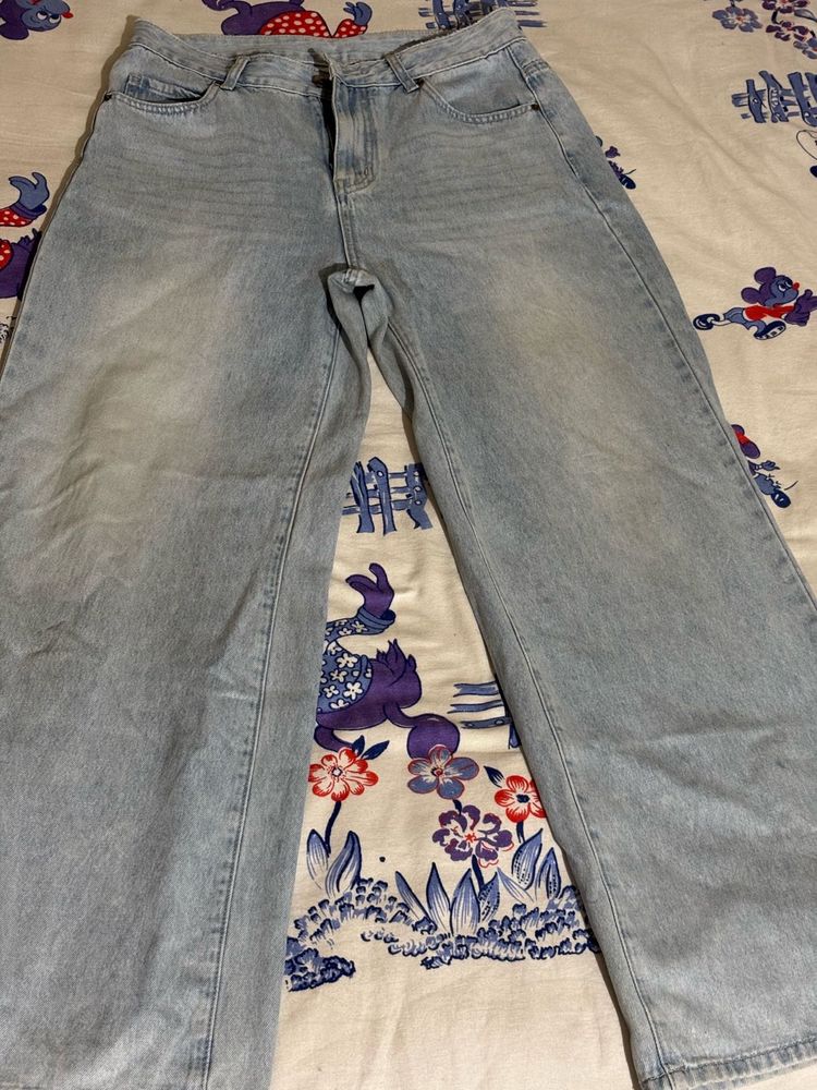 Light Wash Wide Leg Jeans