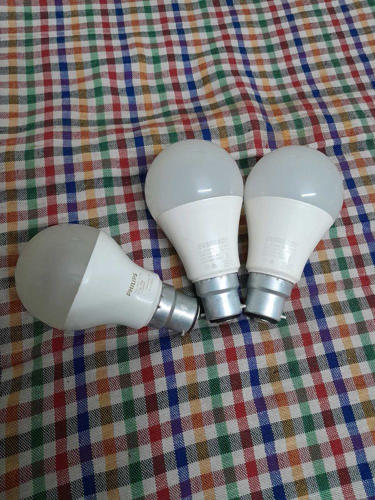 Philips &amp; Eveready LED Bulbs (3 Pcs)