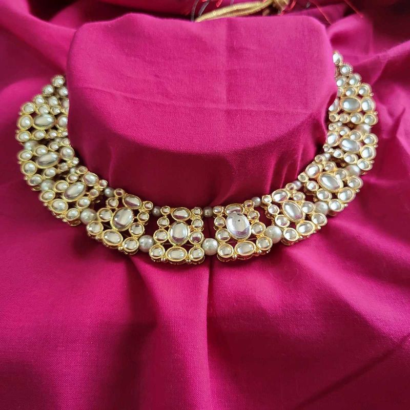 Elegant Kundan Pearl Necklace Set