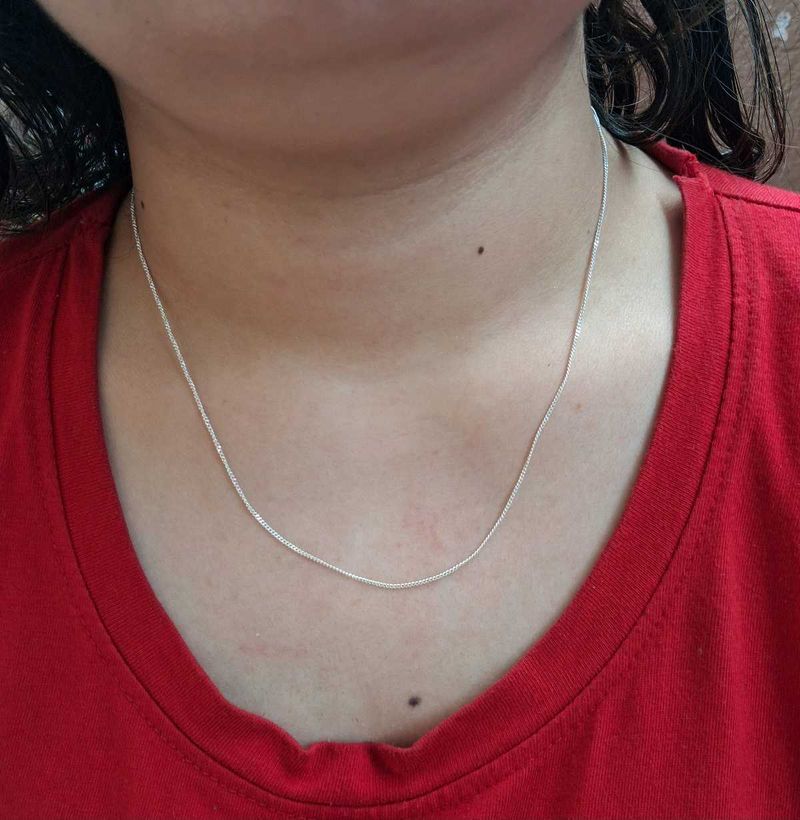 Elegant Silver Chain Necklace