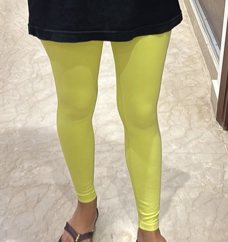 Bliss club lime green leggings