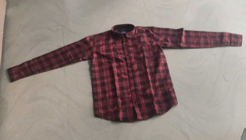 Red &amp; Black Plaid Shirt