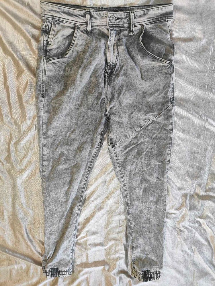 Stylish Grey Denim Jeans