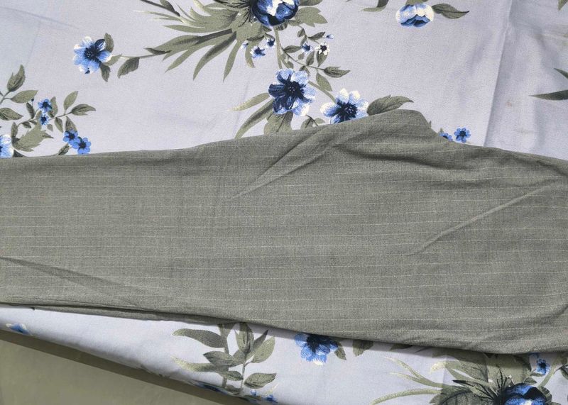 Grey Formal Uniqlo New  Trousers