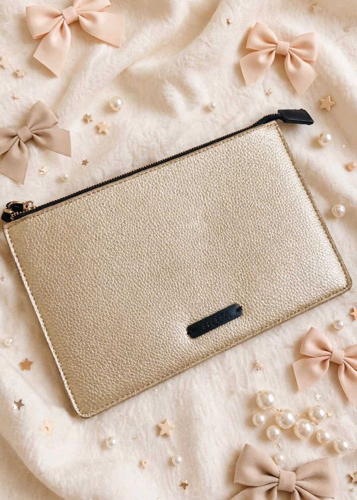 🆕Chic Metallic Gold Pouch Combo