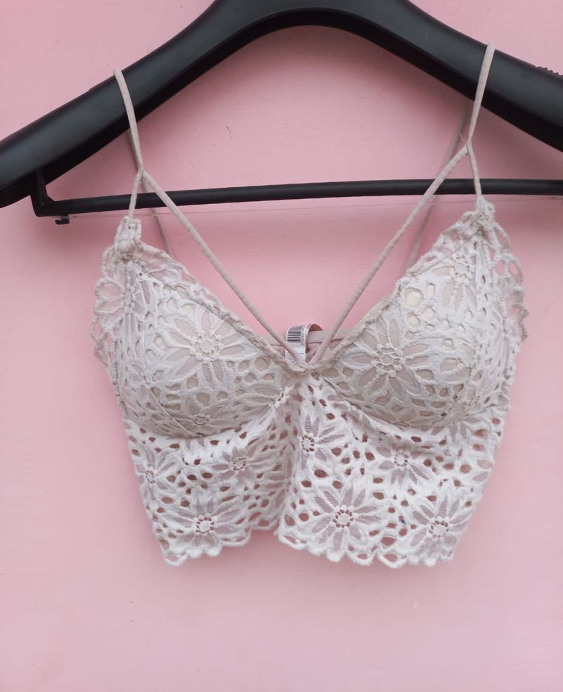 Penti Lace Bralette with Adjustable Straps