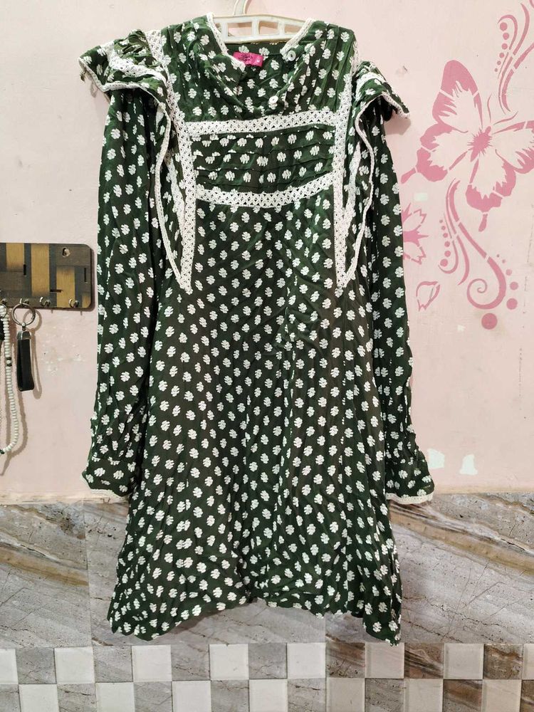 Elegant Green Kurta