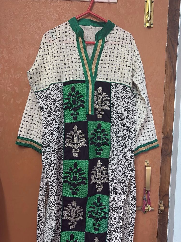 Stylish Printed Kurta