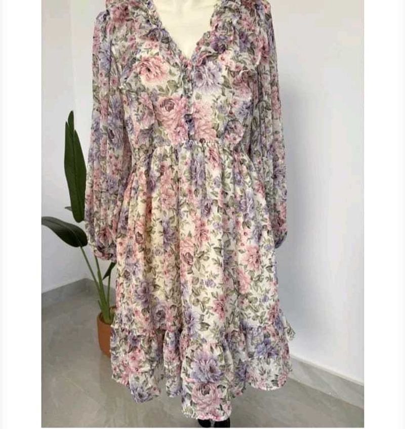 Floral Ruffle V-Neck Dress