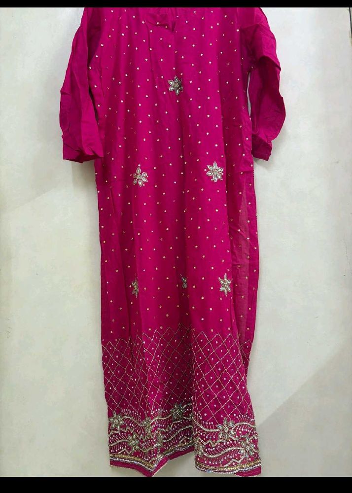 Beautiful Pink Embroidered Saree