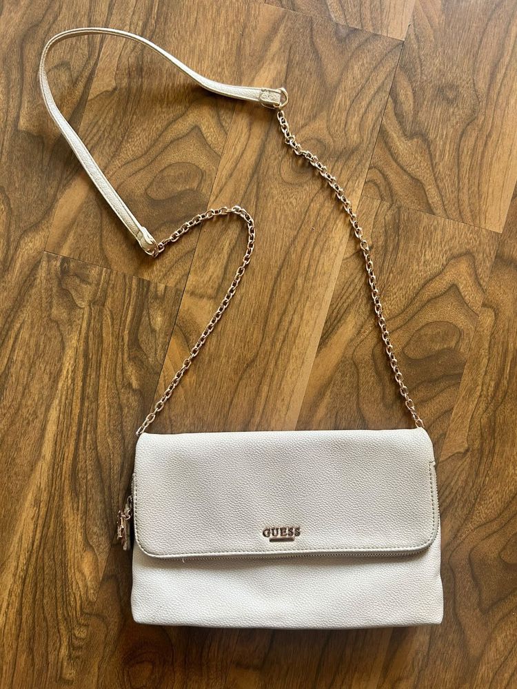 Guess Chain Strap Crossbody Bag