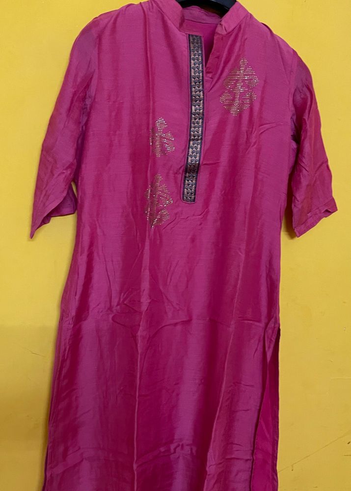 Pink Embellished Kurti
