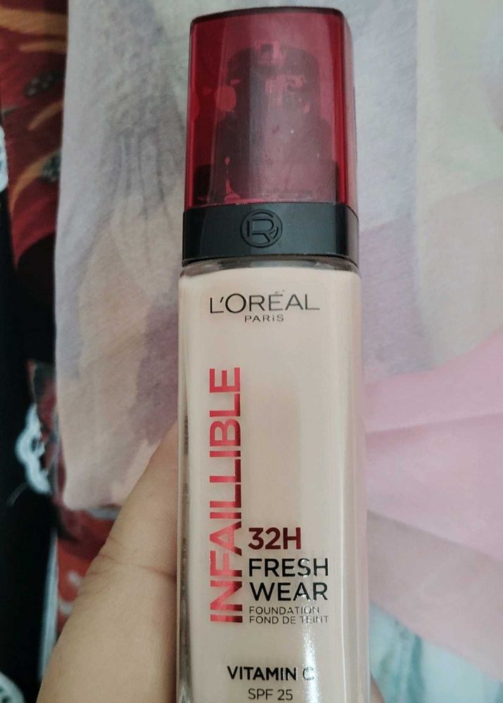 L'Oreal Infallible 32H Fresh Wear Foundation