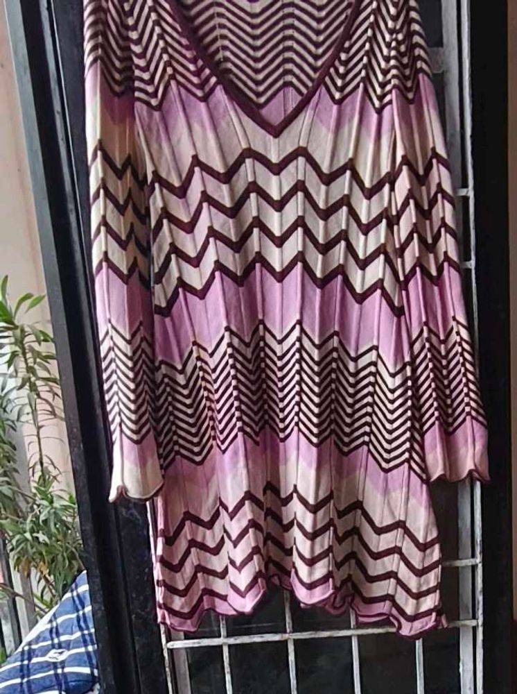 Very Stylish And Beautiful Dress