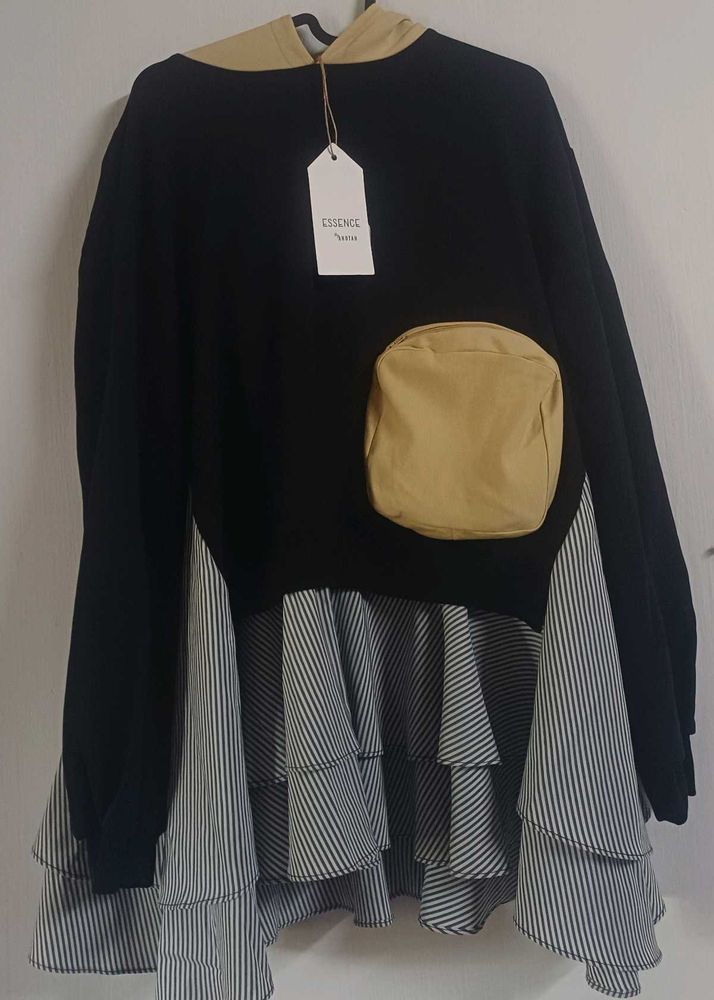 Korean style: Essence Brand Unused Black hoodie