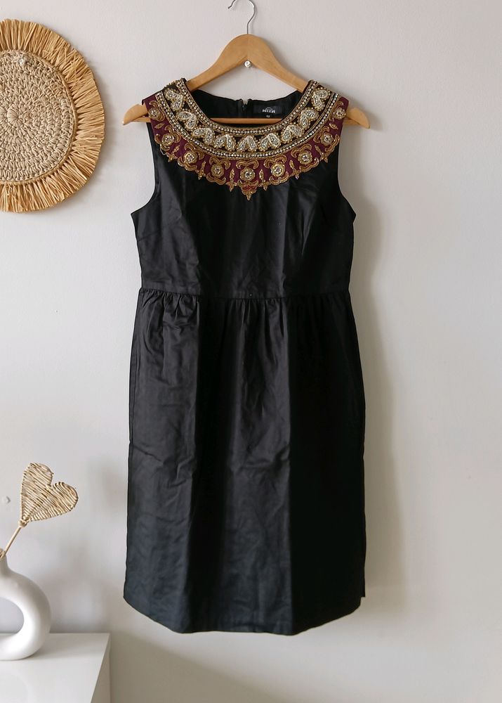 Niza Stunning Embellished Dress From Spain