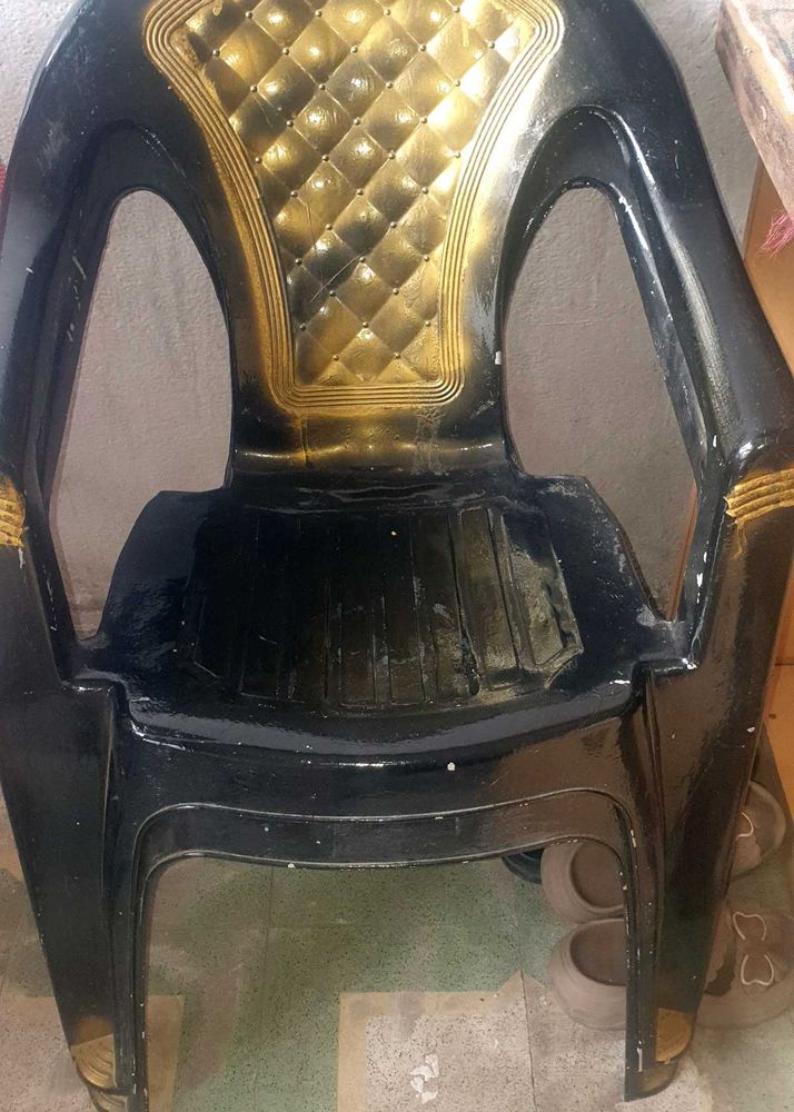 Vintage Black and Gold Plastic Chair 2 set