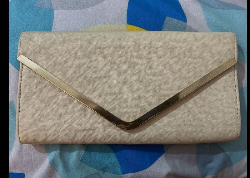 CODE BY LIFESTYLE PARTY CLUTCH