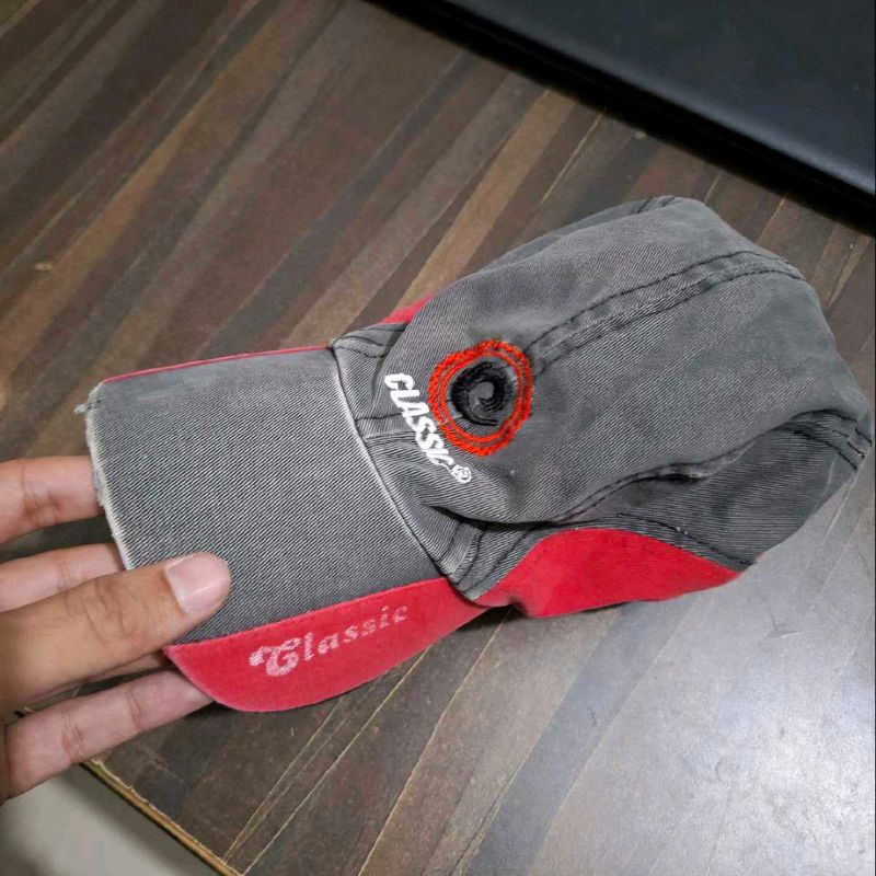 Vintage Stylish Classic Cap – Grey &amp; Red
