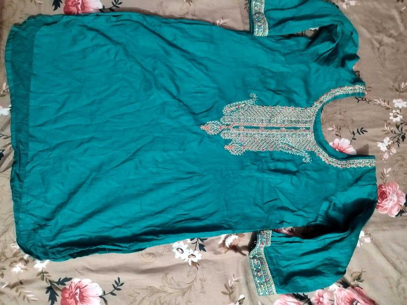 Short  Kurti  with Embroidery