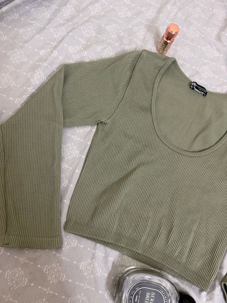 Ribbed Knit Cropped Top
