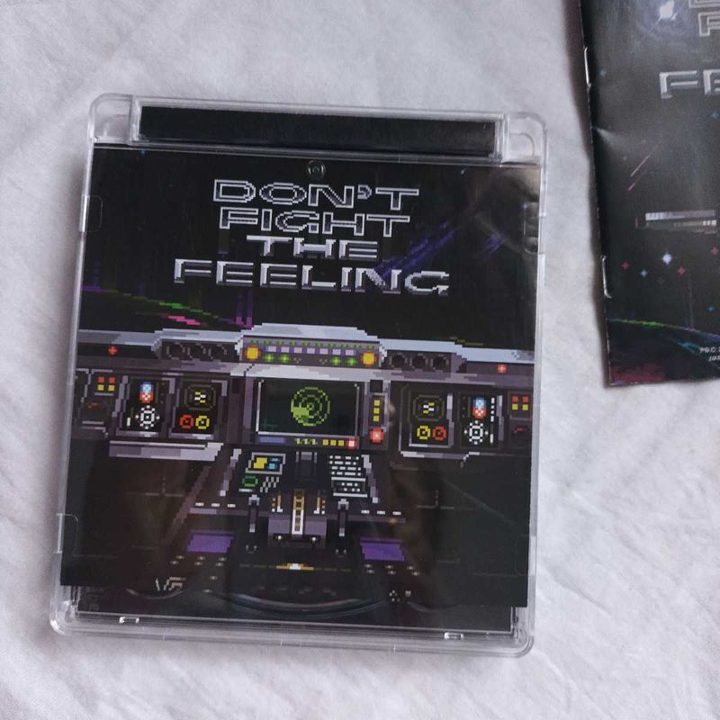 Don't Fight The Feeling CD + Case + Booklet