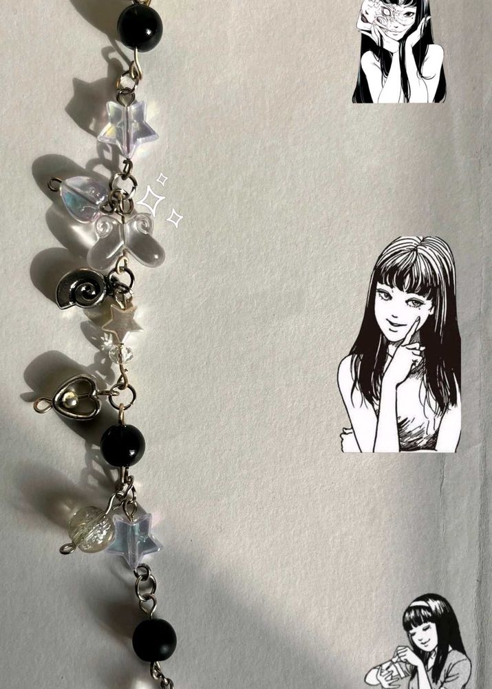 y2k b/w bracelet