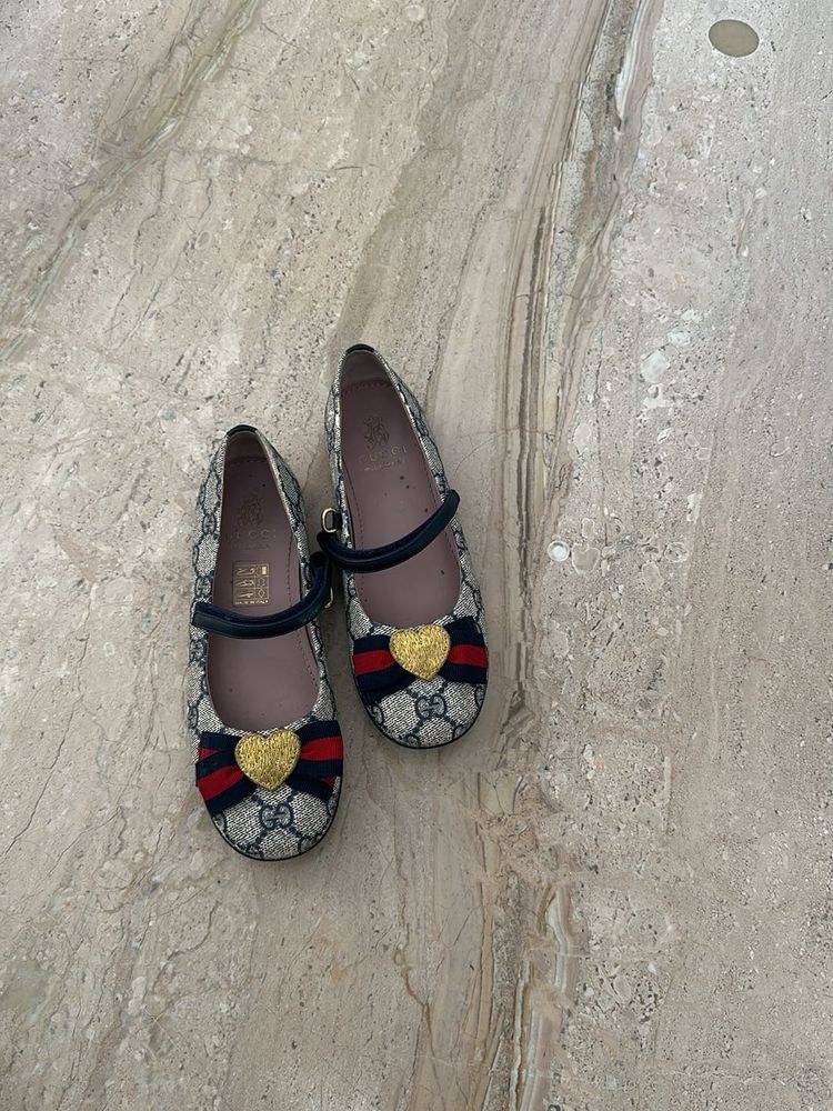 Designer Girls Gucci ballerinas