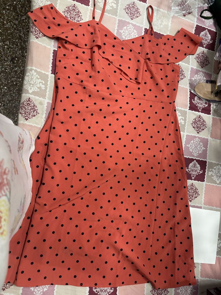 Chic Polka Dot Ruffle Cold Shoulder Dress
