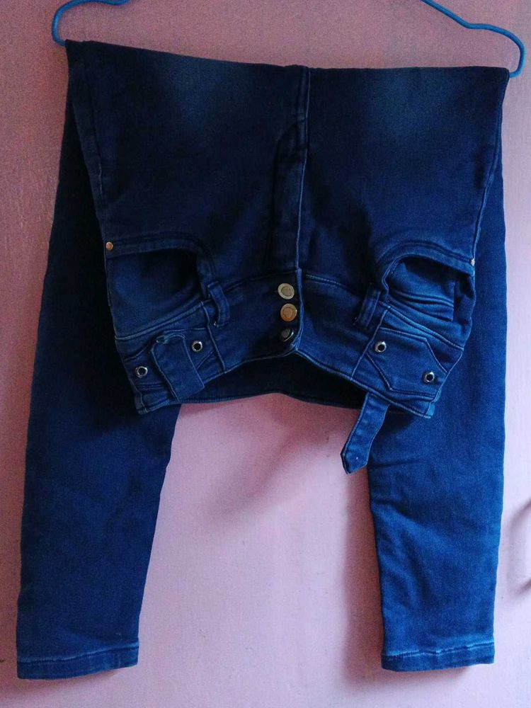 Size - [28] Jeans🚨