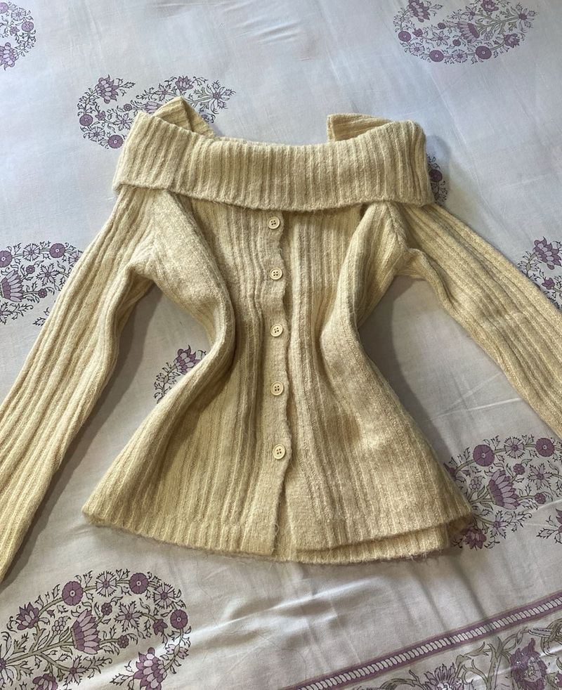 cute off shoulder sweater
