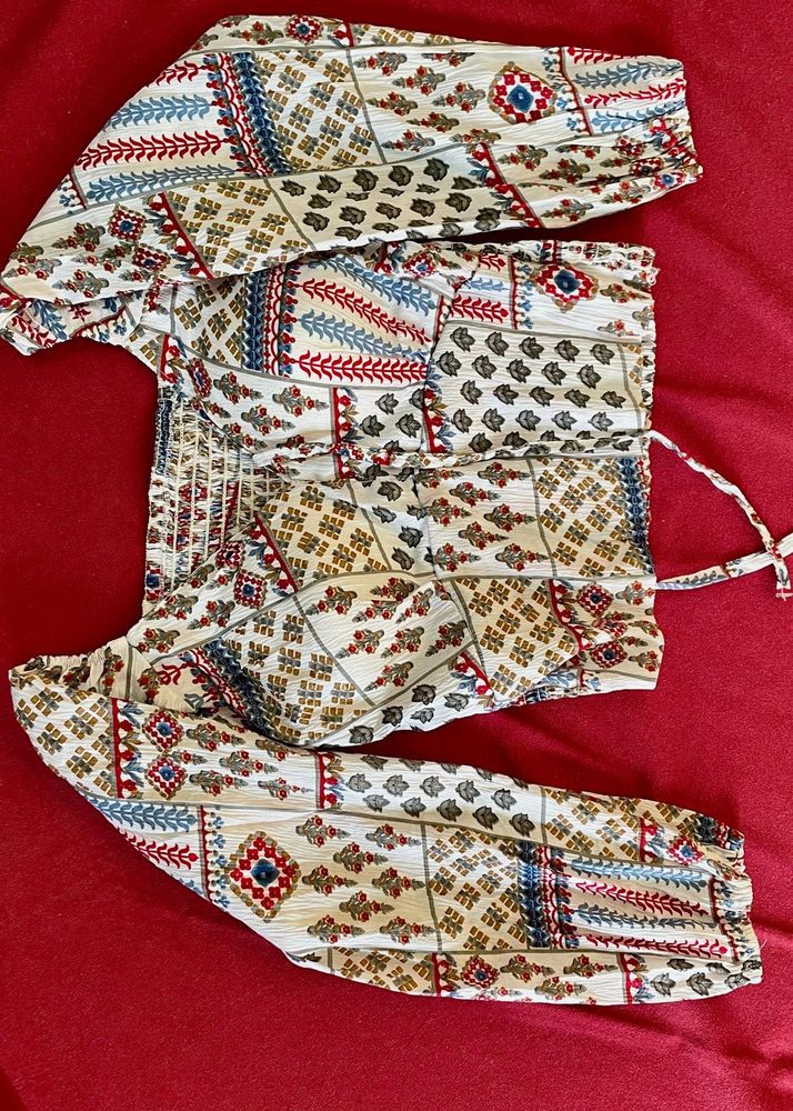 Boho Floral Print Tie Front Top