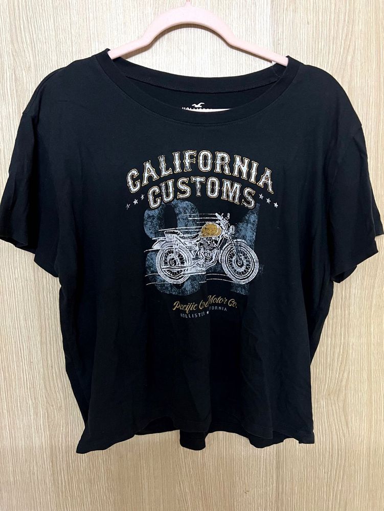 Casual Black "California Customs" Graphic