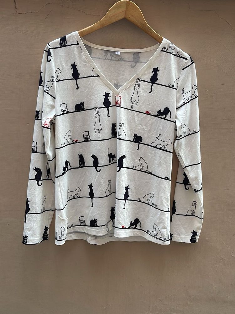 Cute Cat Print V-Neck Long Sleeve Top