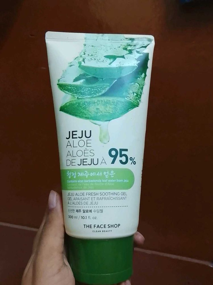 The Face Shop Jeju Aloe Soothing Gel