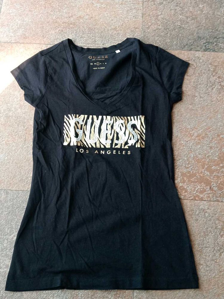 Guess V Neck Printed  T-shirt