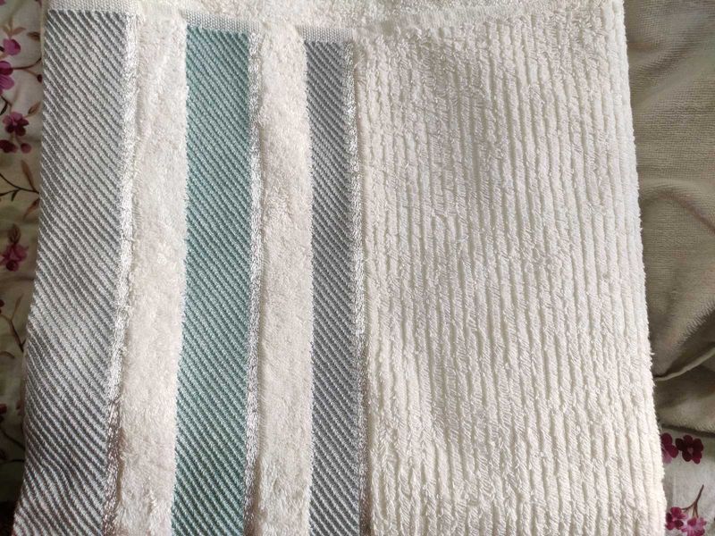 Export Quality Striped Towel
