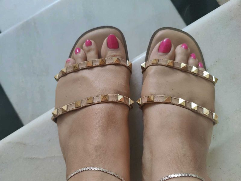 Stylish Le Style Sandals