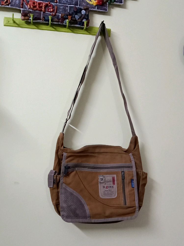 Sling College &amp; Office Bag