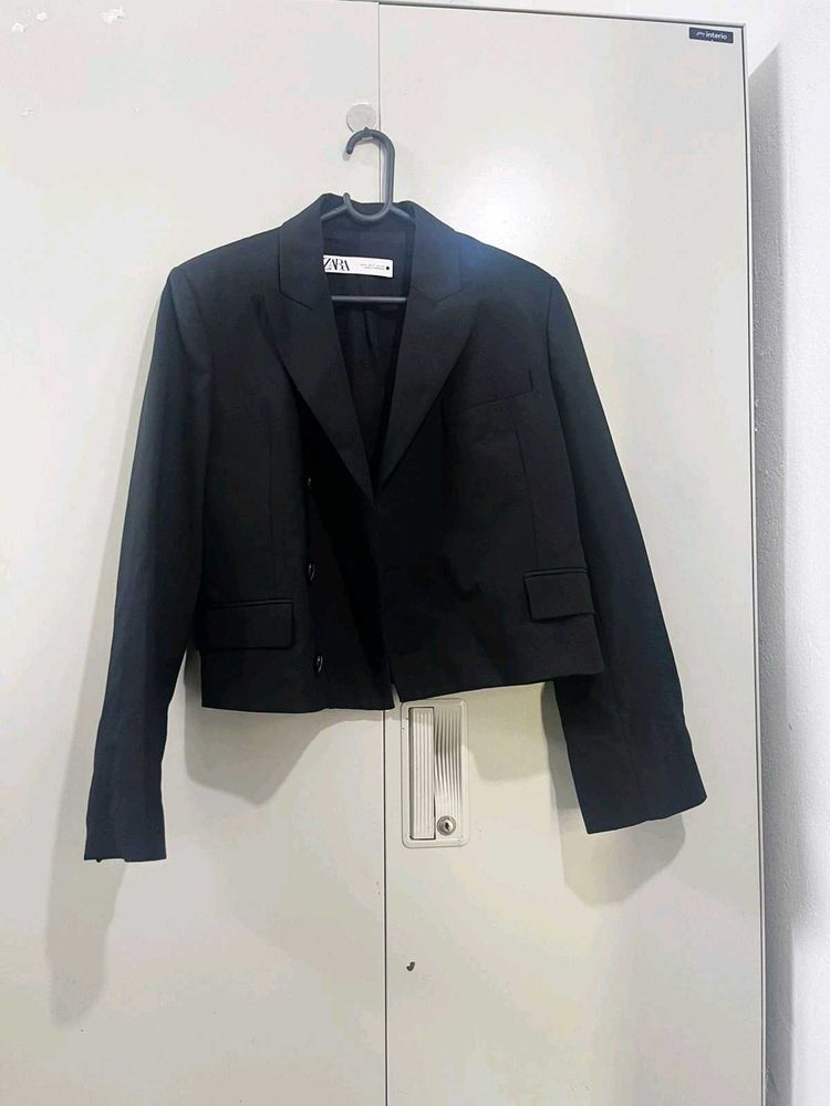 Zara Cropped Black Blazer