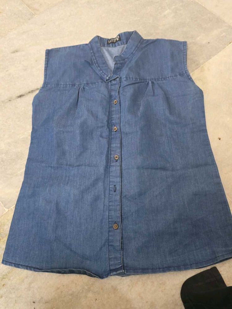 blue sleeveless top