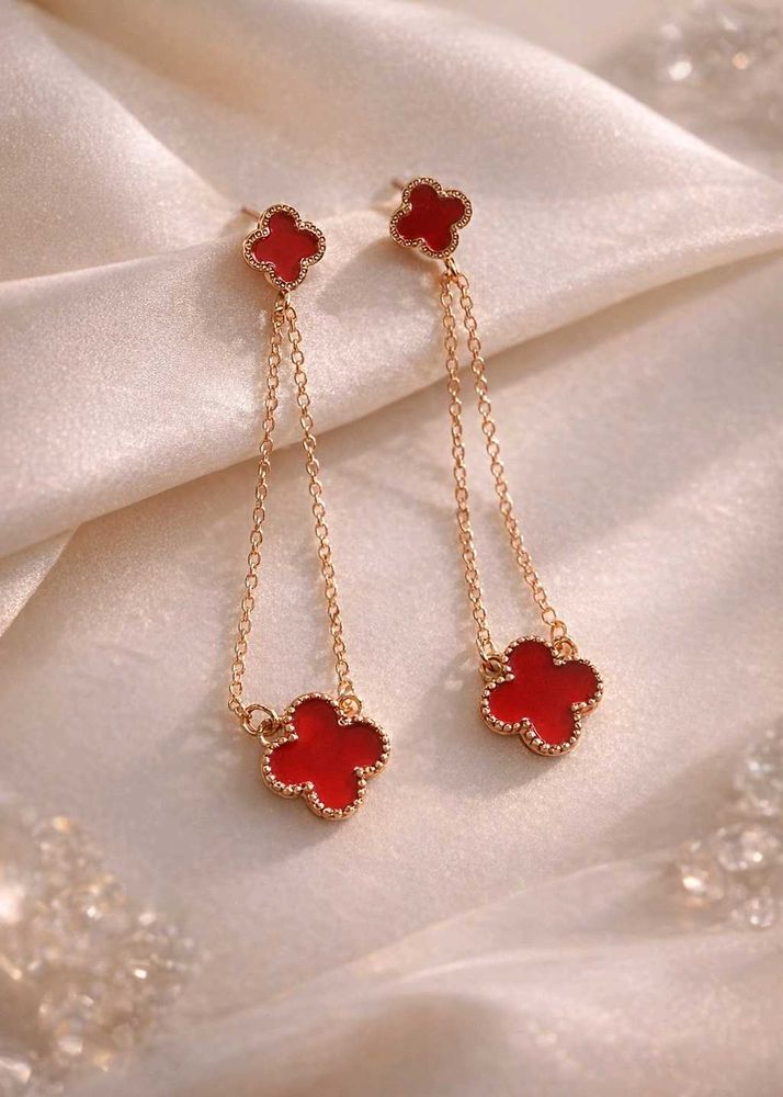 Double Clover Hanging Earring