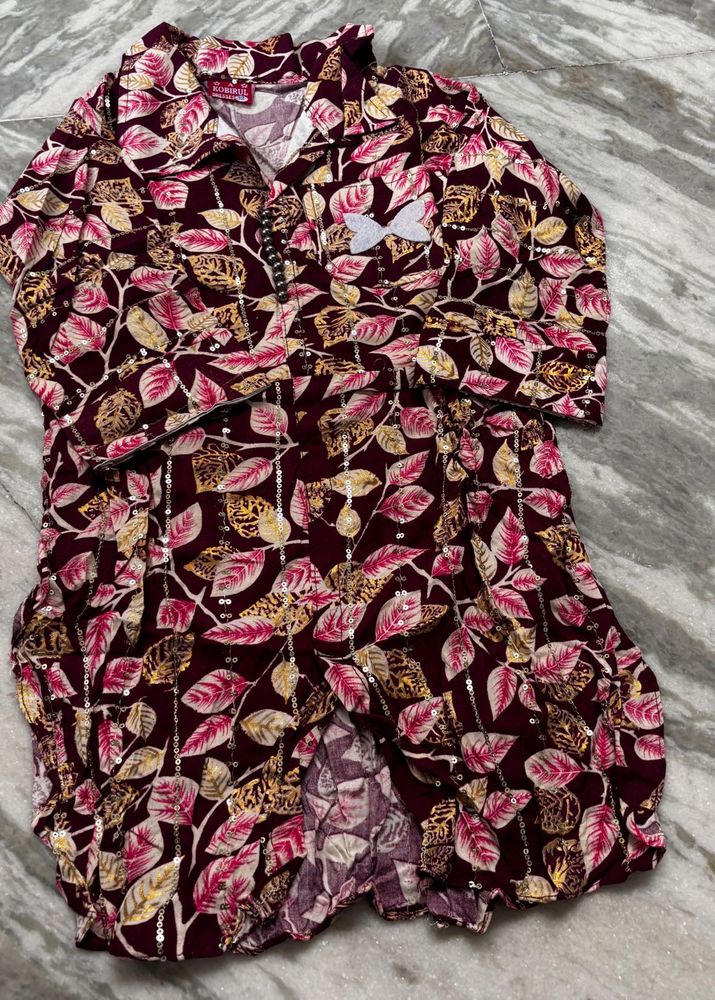 Maroon Leaf Print Kurta Set with Sequins
