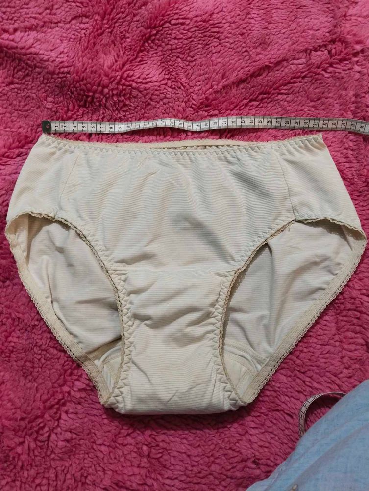 Comfortable Women's Briefs